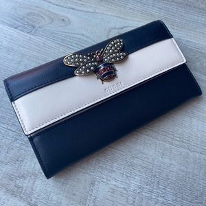 Queen Margaret wallet